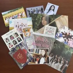 TWICE フォトカード・ステッカーなどなどまとめ売り！