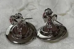 Vivienne Westwood オーブ ピアス ピンクのサムネイル