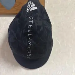 adidas STELLA McCARTNEY ブラックキャップ