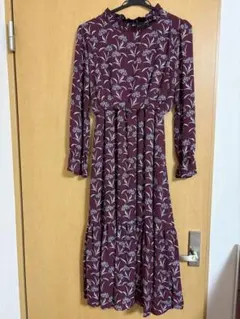 花柄ロングワンピース