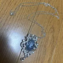 カメオ　ビンテージ風　シルバーネックレス　アンティーク　古着　ペンダント