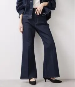 フレアシルエットデニムパンツ VISのサムネイル