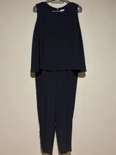 アーバンリドアーズ　オールインワン　ネイビー　ノースリーブ　大人　上品　春　夏のサムネイル