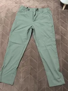 グリーン カーゴパンツ