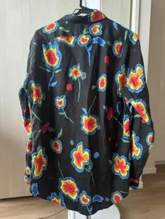 PS Paul Smith花柄シャツ 黒地 カラフル