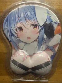 ホロライブ　おっぱいマウスパッド　兎田ぺこら
