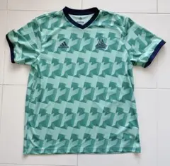 Item thumbnail for item 7f3f2c15-fbac-4cb3-8311-71a4104ecfd0