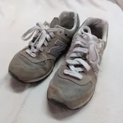 New Balance グレー スニーカー