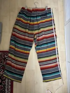 レインボーパンツ