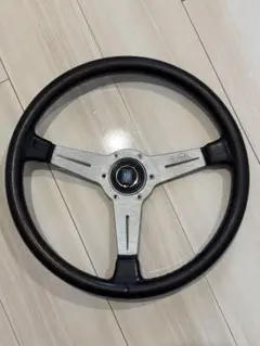 NARDI レザーステアリング33Φ 小径　 希少 FET NARDI レザーステアリング33Φ 小径 希少 FET - メルカリ