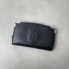【美品】 カルティエ レザー 長財布 マストライン ラウンドファスナー 黒のサムネイル