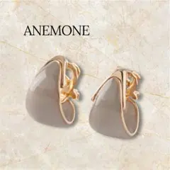 ANEMONE つ​やつや​プレートの​シックカラーイヤリング　グレー系のサムネイル