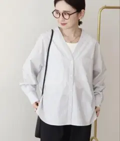 AMERICAN HOLIC ストライプVネックシャツ　新品未使用タグ付き