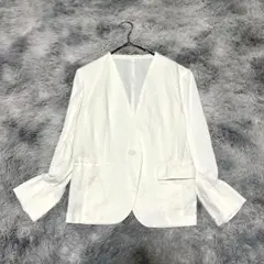 【ストロベリーフィールズ】ノーカラージャケット ホワイト きれいめ 春秋