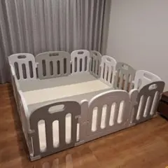 ベビーサークル14枚扉付き　ハイタイプ　ベビーゲート　200×180×65cm