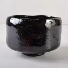 【最上位品】中島正雄　桃山陶　瀬戸黒茶碗　茶道具　共箱　共布　栞　無傷　加藤孝造 最上位品】中島正雄 桃山陶 瀬戸黒茶碗 茶道具 共箱 共布 栞 無傷 加藤