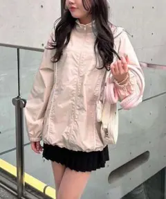 NICE CLAUP ライン入りマウンテンパーカー　　ピンク　新品未使用タグ付き