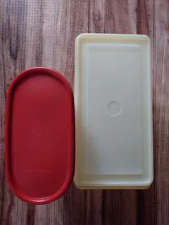 タッパーウェア、２個