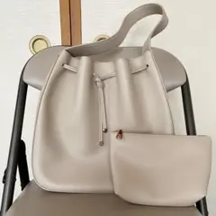 【グッシオベーシック】ワンショルダートートバッグ　ノットリボン　ポーチ付きのサムネイル