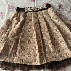 axes femme 花柄　スカート