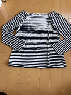 カットソー　レディース　アースミュージックアンドエコロジー　Mサイズ