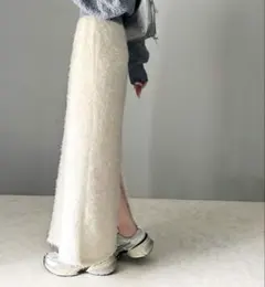 【mily bilet】バックスリットシャギーストレートスカート