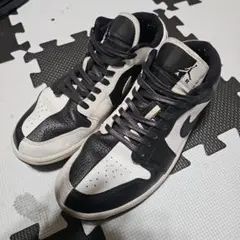 Nike WMNS Air Jordan 1 Low "Homage"のサムネイル