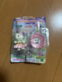 シルバニアファミリー 赤ちゃん妖精の森のなかまたちシリーズ　ラテネコの赤ちゃん