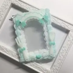 【35】ホイップデコ　トレカケース　硬質ケース　黄緑　緑