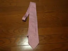 D'URBAN　ネクタイ　ピンク