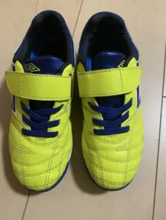 Umbro イエロー ネイビー サッカースパイク　シューズ　19cm