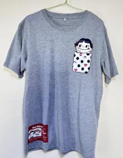 【美品】「ペコちゃん」デザイン　グレーのTシャツ　 LL