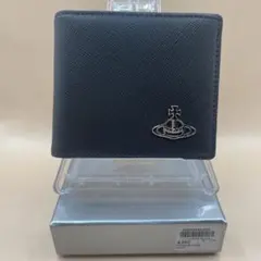 新品　ヴィヴィアンウエストウッド　二つ折り財布　ブラック　943VW724 新品 ヴィヴィアンウエストウッド 二つ折り財布 ブラック 943VW724