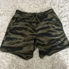 GAP 迷彩柄 ショートパンツ Mサイズ