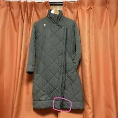 adidas グリーンロングコート