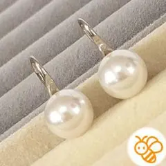 ピアス