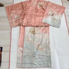 正絹 訪問着 仕付け糸付き吉祥文様 着物のサムネイル