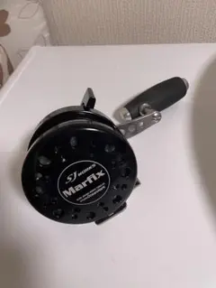 Item thumbnail for item cde1a877-ead1-45cf-a89c-f099c776794c