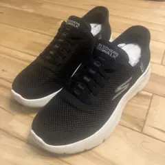SKECHERS ハンドフリースリップインズGOwalk ブラック スニーカー