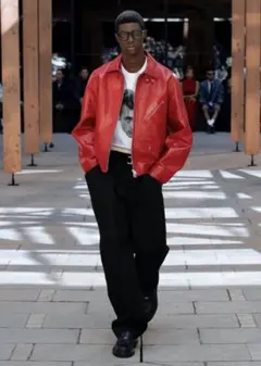 sacai 25ss レザージャケット　レッドのサムネイル
