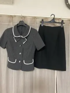 OL制服　夏　ブラウス半袖　美シルエット