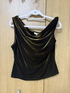 h&m ツイストショルダーベロアトップスのサムネイル
