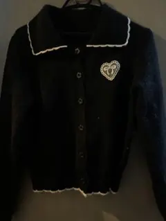 ブラック ハート刺繍 ニットカーディガン　Sサイズ　ガーリー　黒ニット