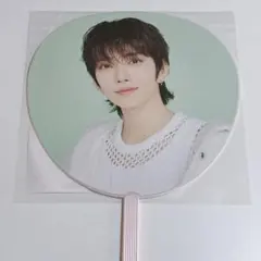 SEVENTEEN ジョシュア ミニうちわ 3本セット - メルカリ