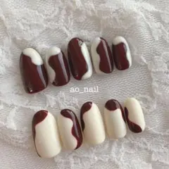 もくもく　モカネイル