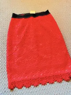 濃いピンクレースタイトスカート Lサイズ　11号