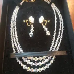 Item thumbnail for item 0b81413f-ef7e-4c2b-9a33-3e8d1121dacb