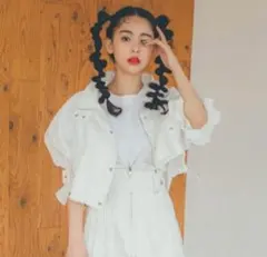 【新品未使用タグ付き】REDYAZEL ショート丈ブルゾン ジャケット ホワイト