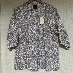 オオカミとフクロウ　オオカミとつむぐ夜の仲間たち　ブラウス