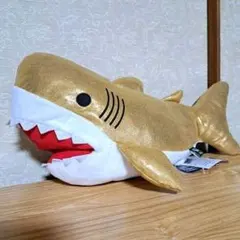キラキラメガロドン ゴールドシャーク BIGぬいぐるみ 新品未使用 サメ